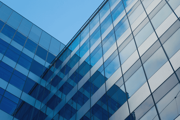 Quelles sont les conditions pour réinvestir un apport-cession ?